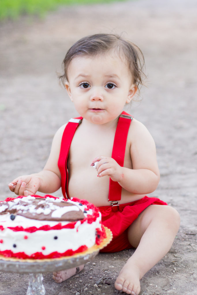 Lubbock Children's Photography, Lubbock Kids Portraits, Cake Smash, Lubbock Cake Smash