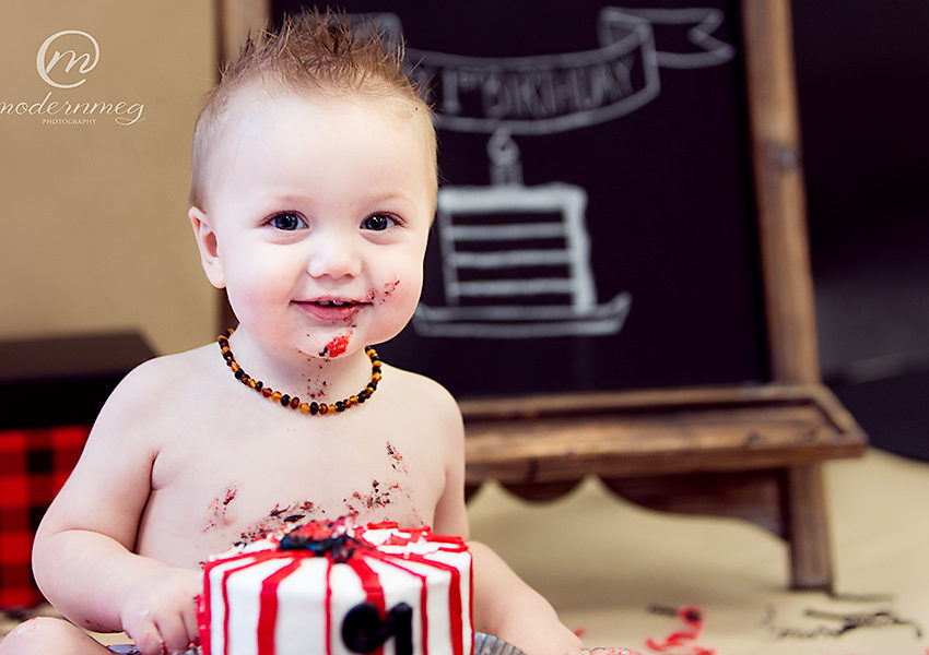 1st Birthday Cake Smash {Lubbock First Birthday Cake Smash}